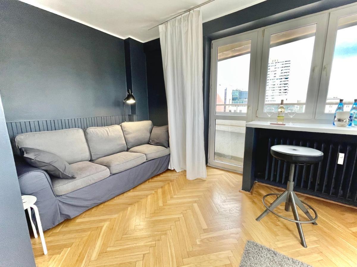 Super Silver 2Xmetro Parking Wifi 300 Mb/S Nowy Netflix Hbo Appletv Filharmonia Varsovia Exterior foto